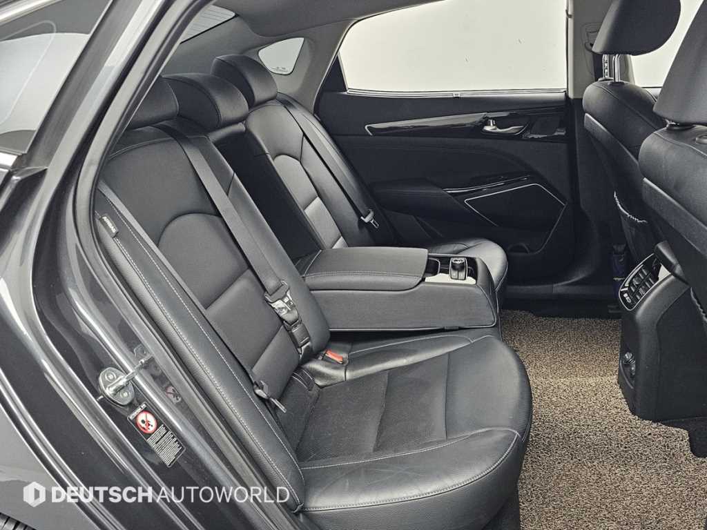 KIA K7 - Vista 12