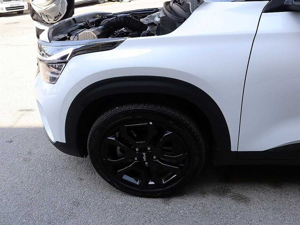 KIA Seltos 2025 Blanco - Importación desde Corea - HF Imports Iquique - Foto 18