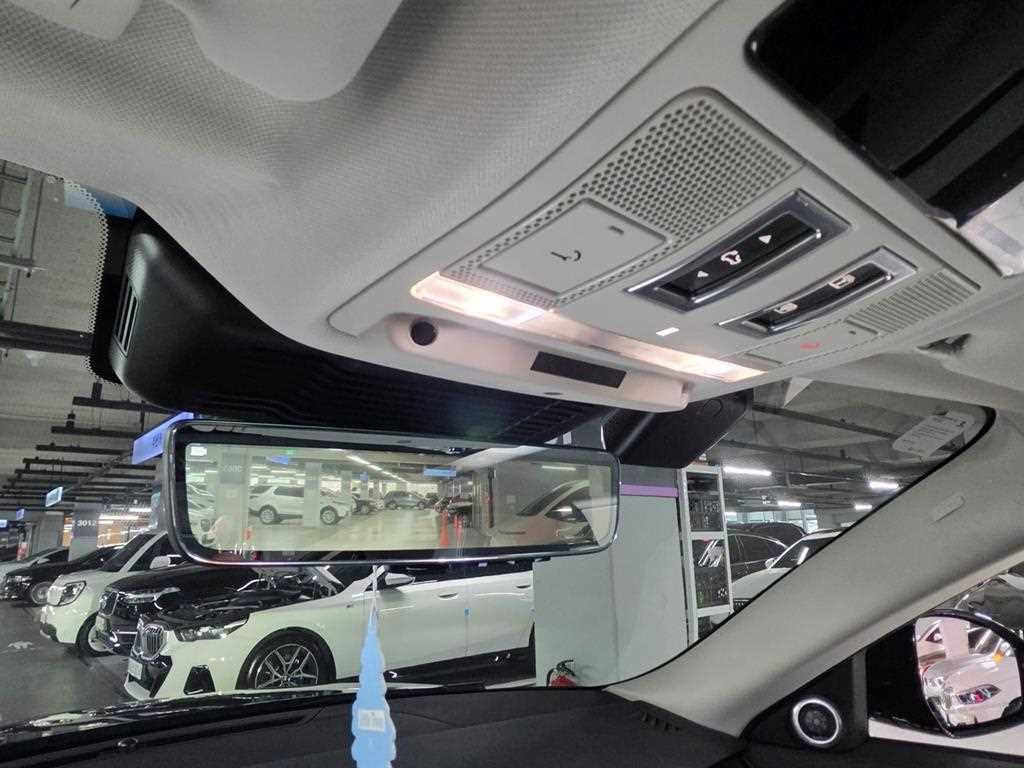 Land Rover Range Rover Bike 2025 Negro - Importación desde Corea - HF Imports Iquique - Foto 14