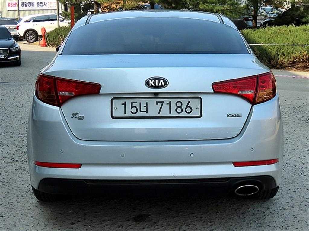KIA K5 - Vista 4