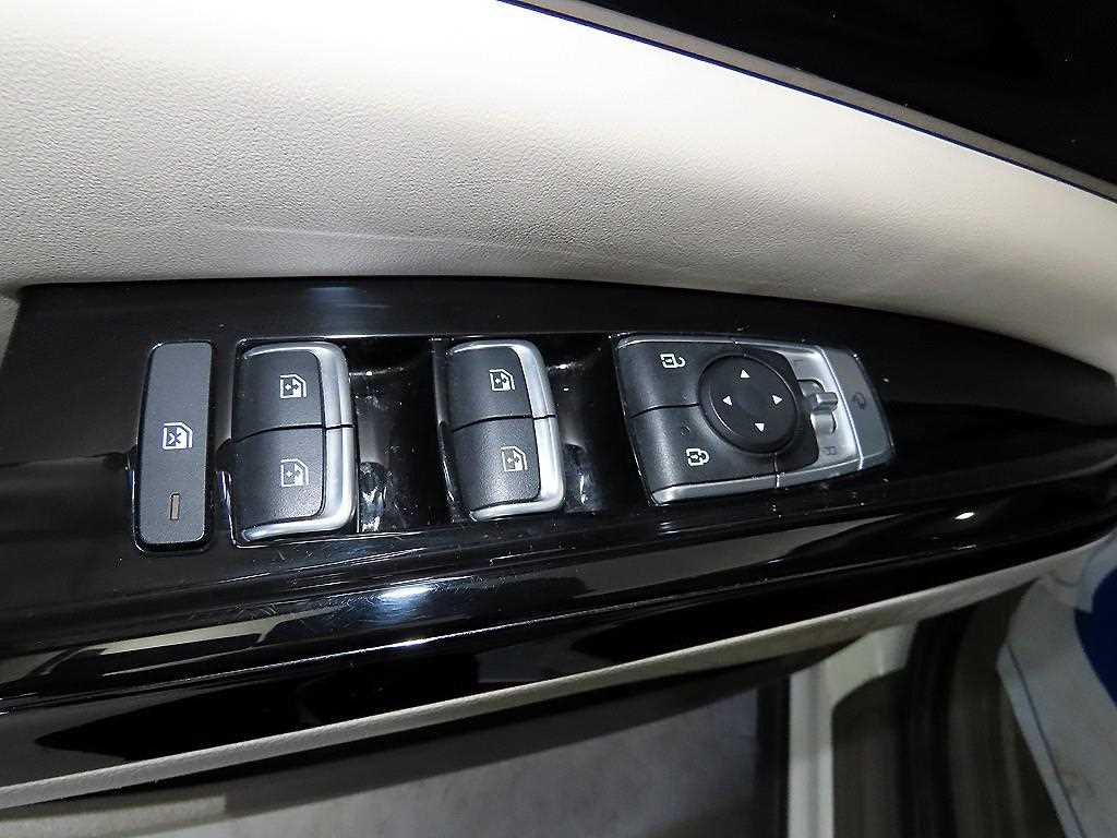 KIA Carnival 2022 Blanco - Importación desde Corea - HF Imports Iquique - Foto 13