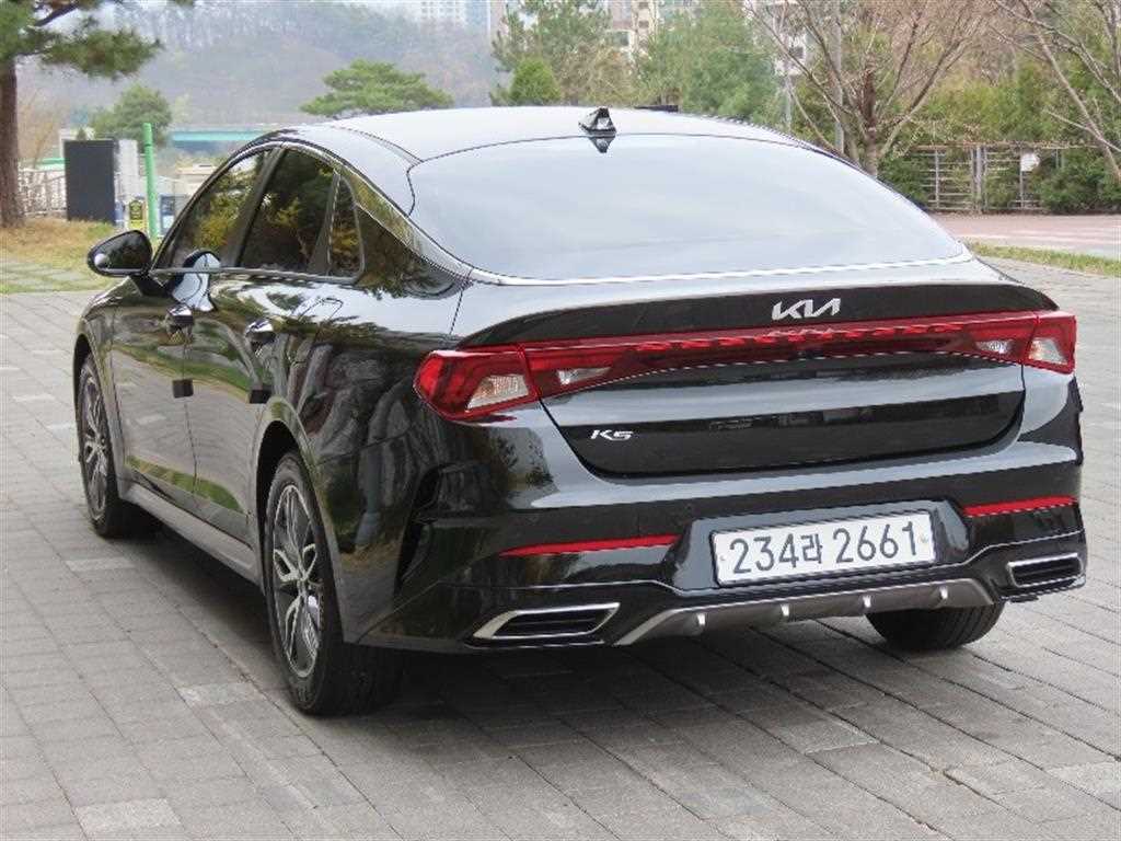KIA K5 - Vista 4