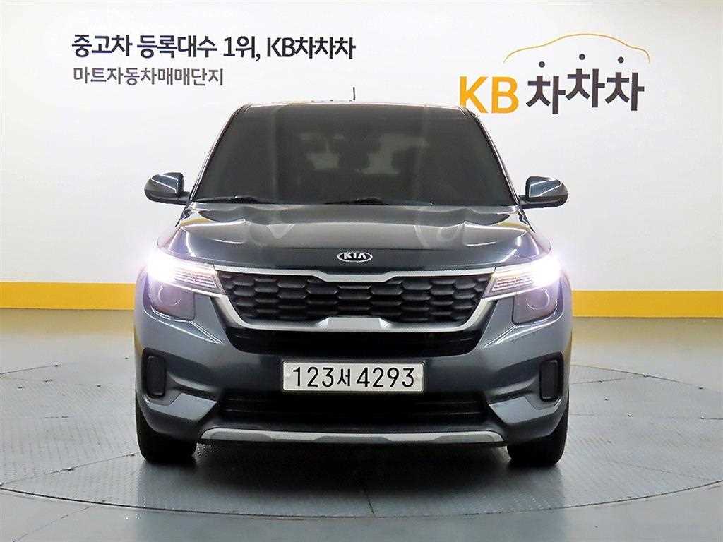 KIA Seltos - Vista 2