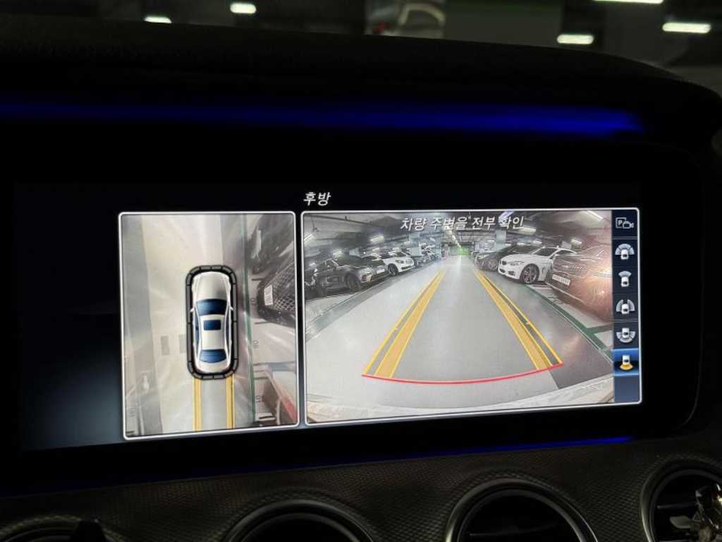 Mercedes Benz E class - Vista 10