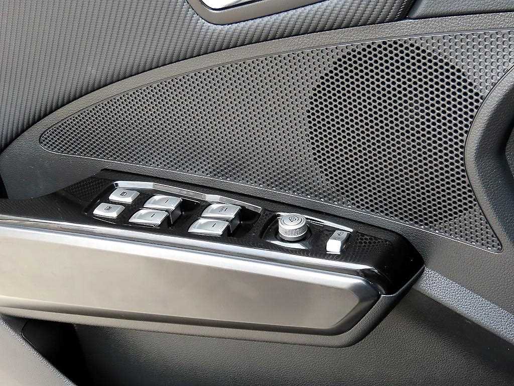 Ssangyong Tivoli - Vista 11