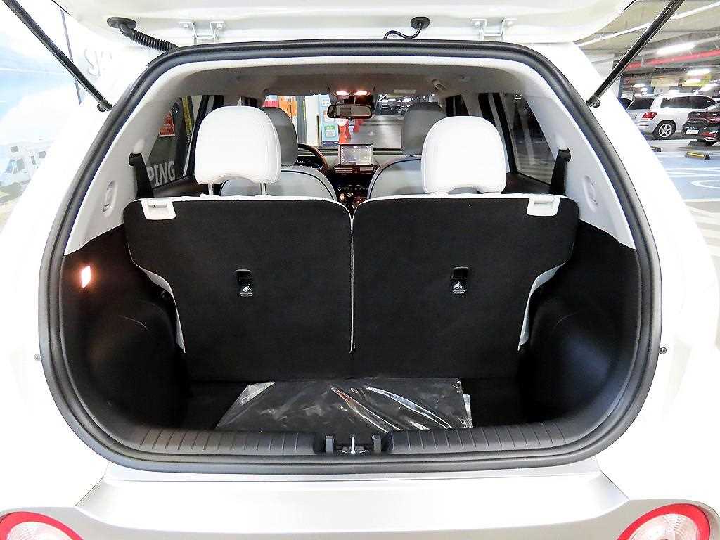 HYUNDAI Casper 2024 Blanco - Importación desde Corea - HF Imports Iquique - Foto 18