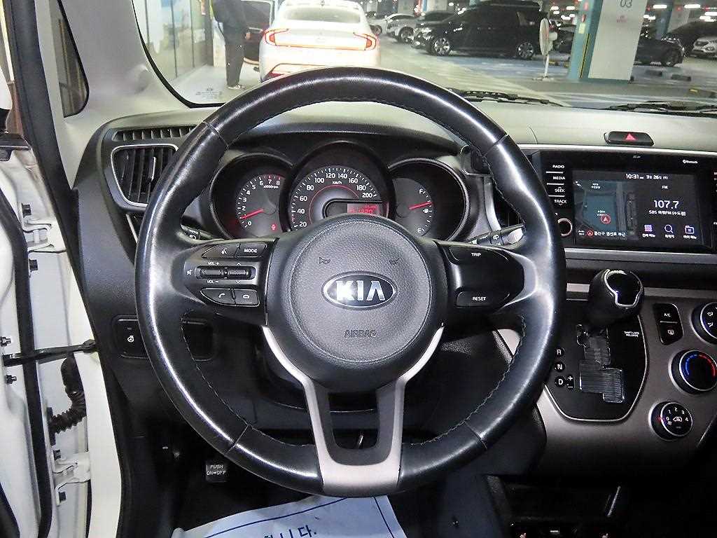 KIA Ray - Vista 8