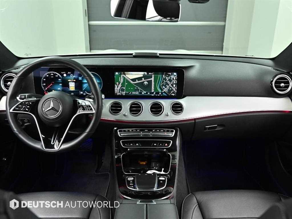 Mercedes Benz E class - Vista 7