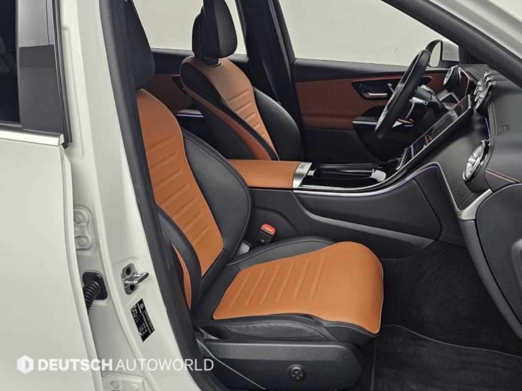 Mercedes Benz GLC Class - Vista 12