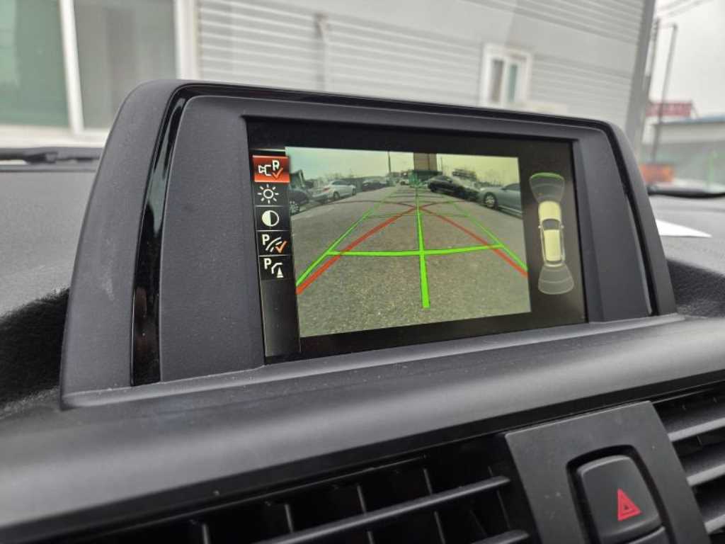 BMW 1 series - Vista 9