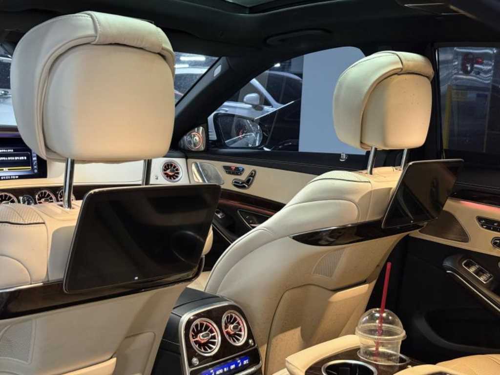 Mercedes Benz S Class - Vista 10