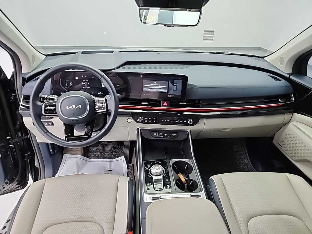 KIA Carnival - Vista 7