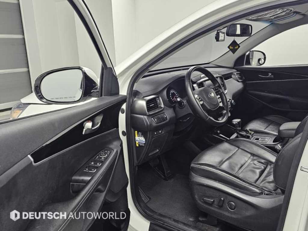 KIA Sorento - Vista 11