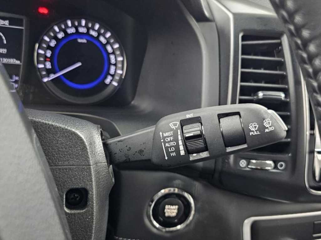 Ssangyong Rexton 2020 Gris - Importación desde Corea - HF Imports Iquique - Foto 17