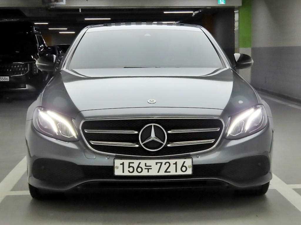 Mercedes Benz E class 2020 - Importación desde Corea - HF Imports Iquique - Foto 1