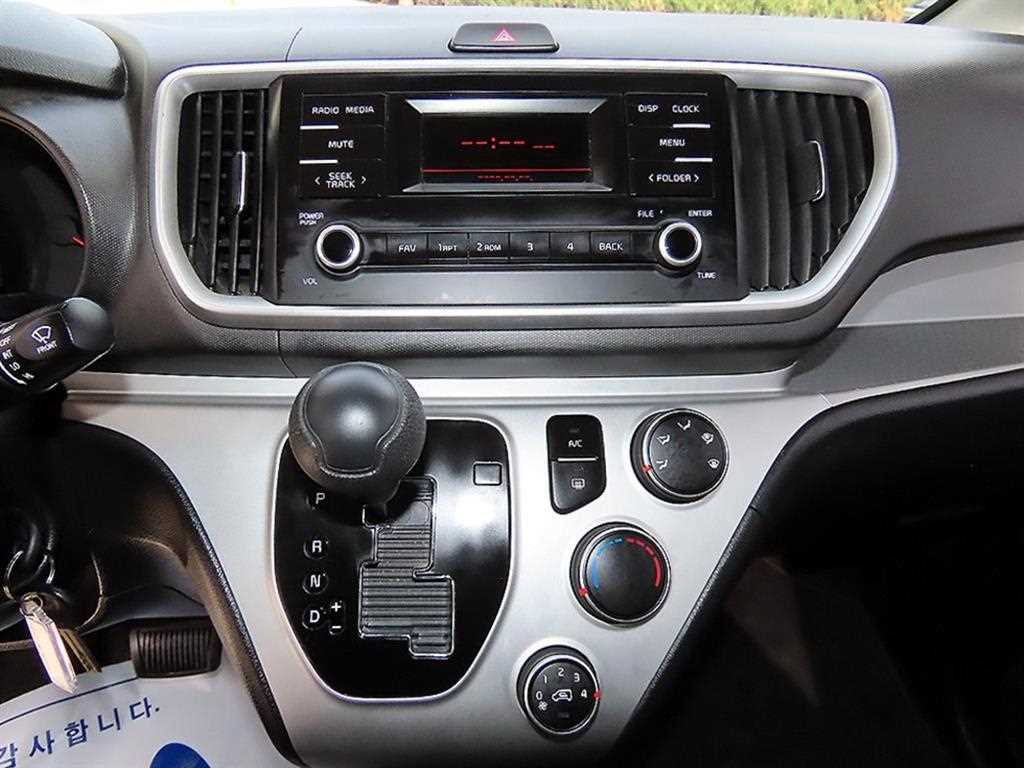 KIA Ray 2022 Blanco - Importación desde Corea - HF Imports Iquique - Foto 13