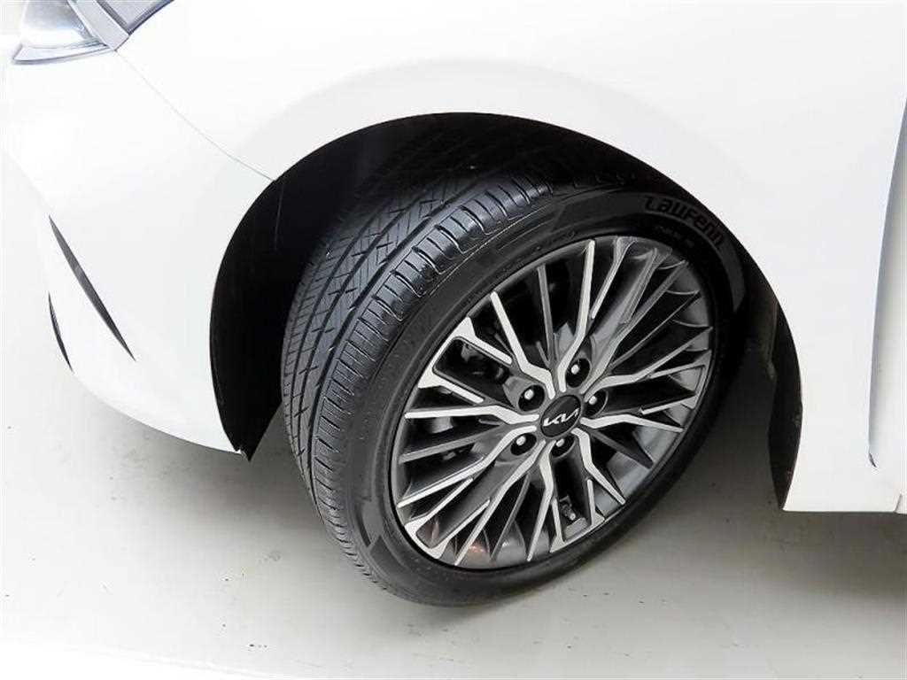 KIA K3 2022 Blanco - Importación desde Corea - HF Imports Iquique - Foto 19