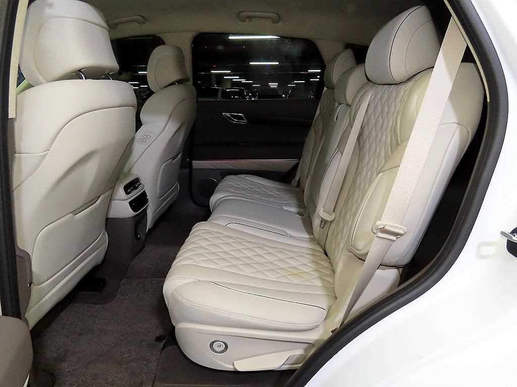 Genesis GV80 - Vista 7