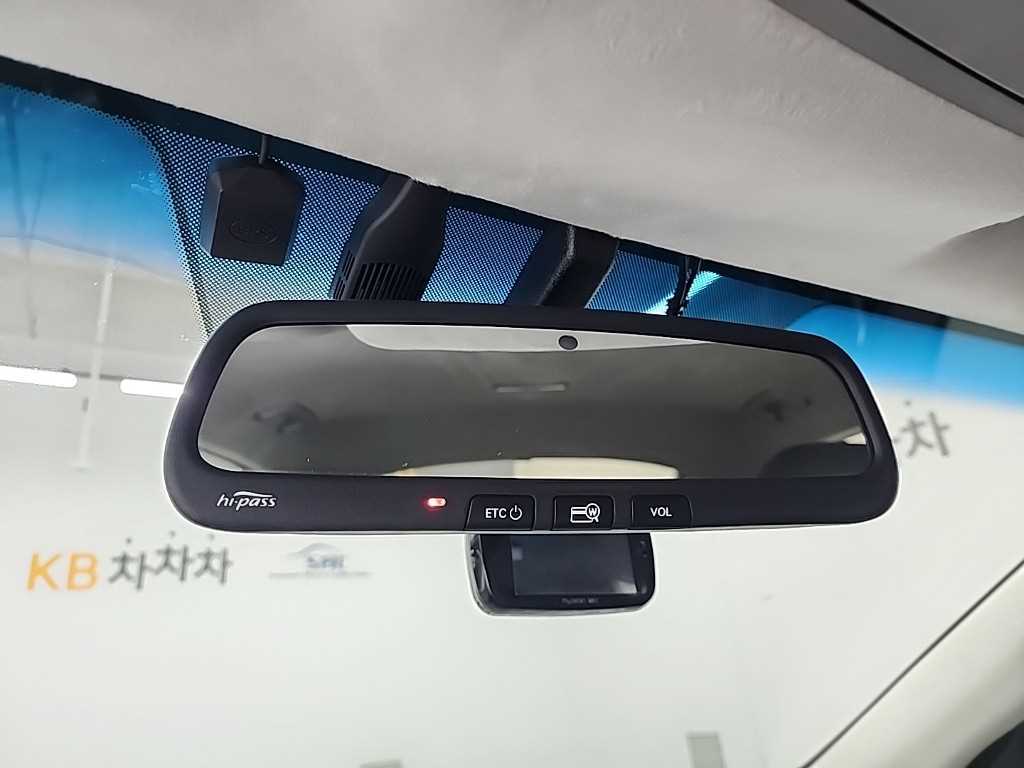 HYUNDAI Ioniq 2017 Blanco - Importación desde Corea - HF Imports Iquique - Foto 17