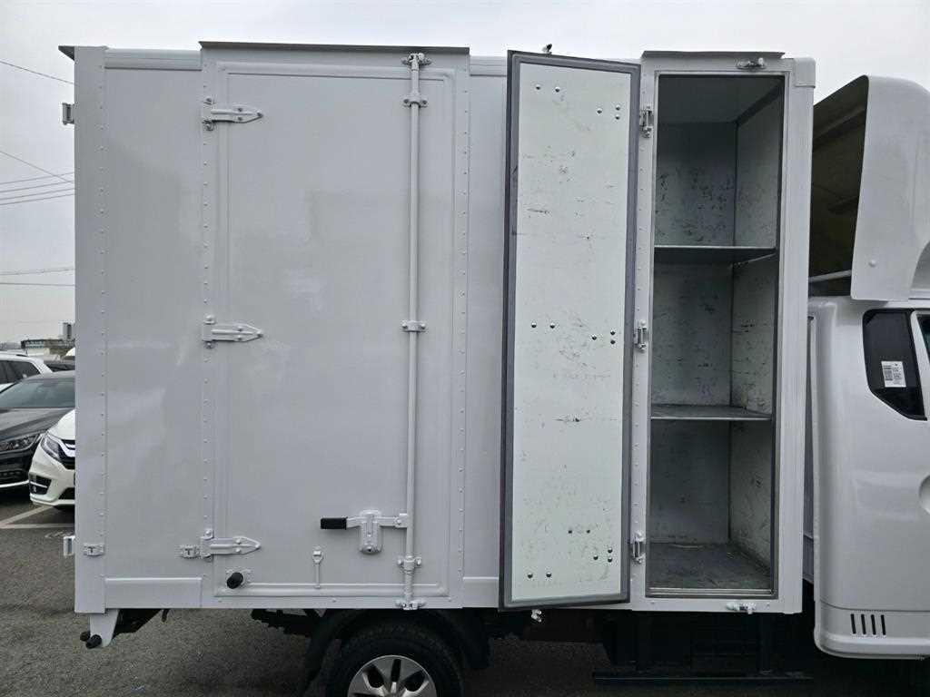 Small Truck Normal Box(High Deck) - Vista 11