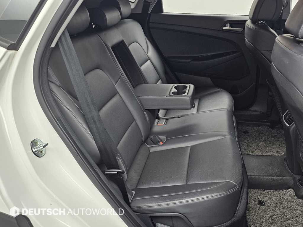 HYUNDAI Tucson - Vista 12