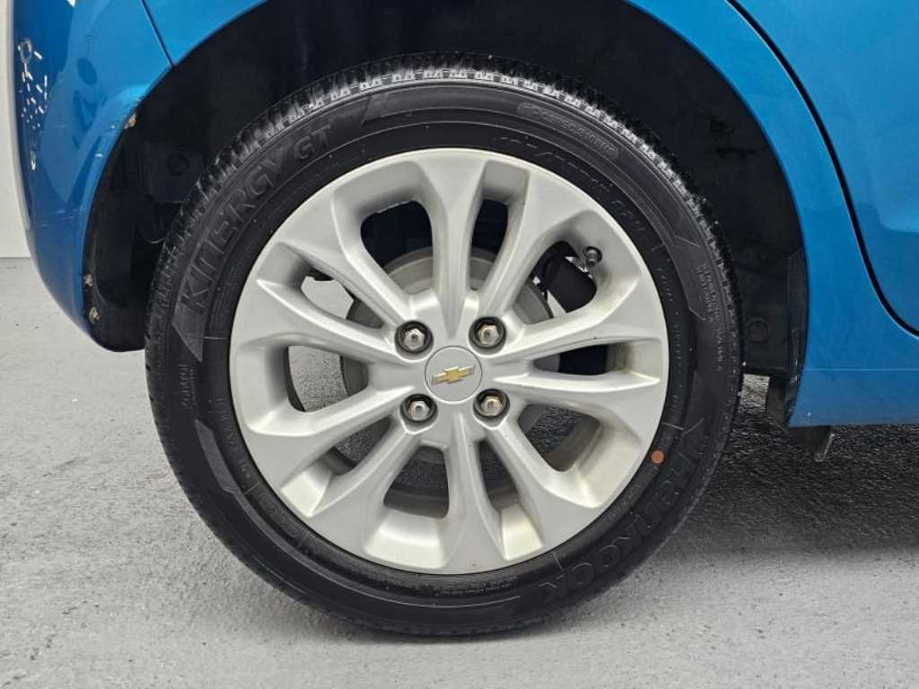 Chevrolet Spark - Vista 5