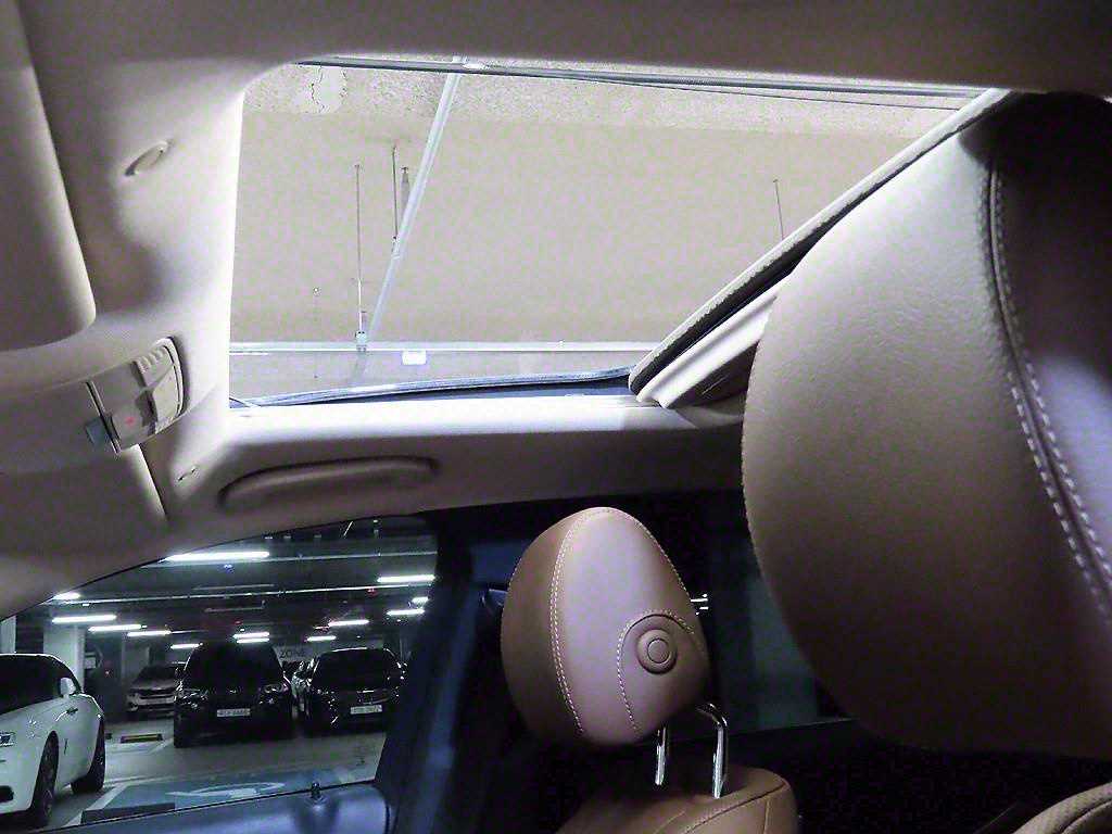 Mercedes Benz E class 2019 Negro - Importación desde Corea - HF Imports Iquique - Foto 16