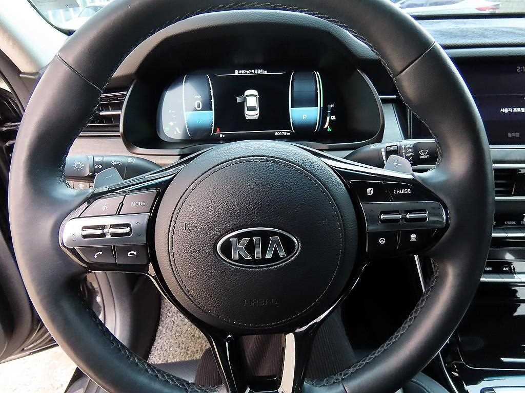 KIA K7 - Vista 8