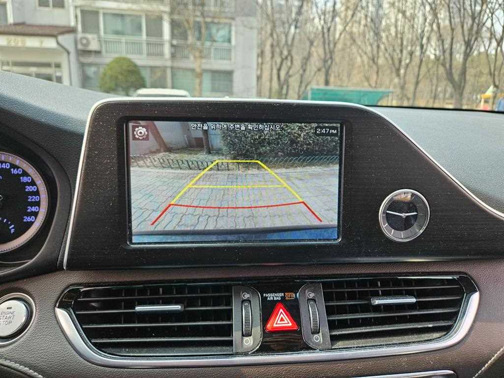 HYUNDAI Grandeur - Vista 12