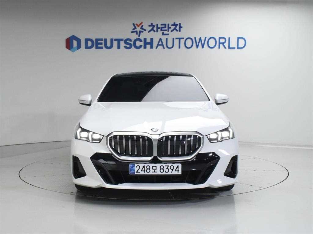 BMW 5 Series - Vista 3