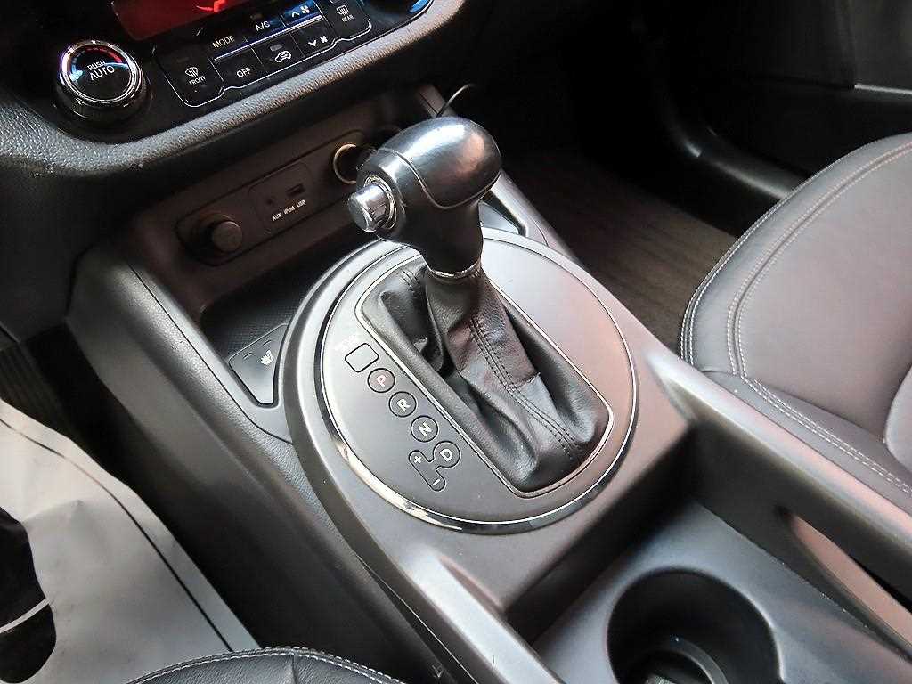 KIA Sportage - Vista 10