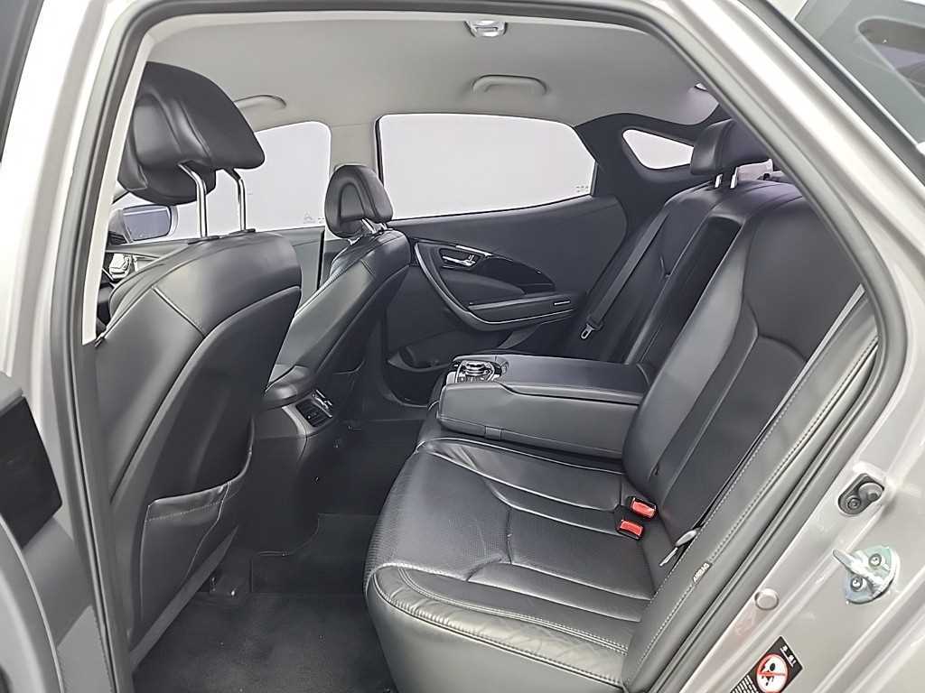 HYUNDAI Grandeur - Vista 12