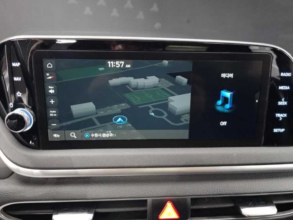 HYUNDAI Sonata - Vista 8