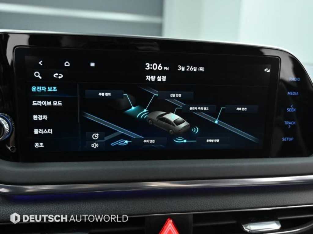 HYUNDAI Sonata - Vista 8