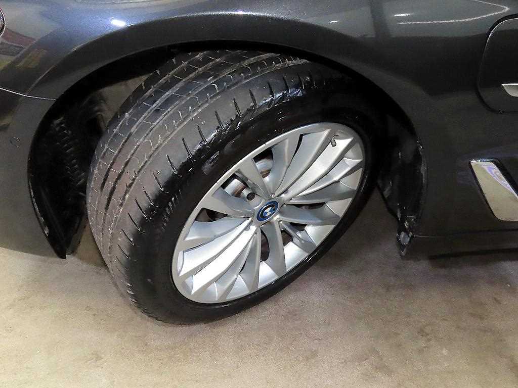 BMW 5 Series 2022 Gris - Importación desde Corea - HF Imports Iquique - Foto 20