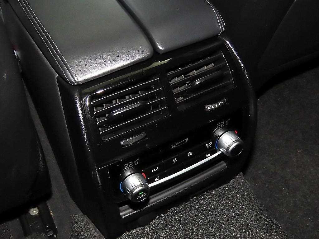 BMW 5 Series 2022 Gris - Importación desde Corea - HF Imports Iquique - Foto 13