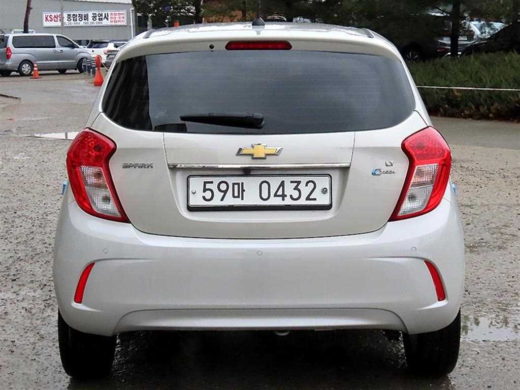 Chevrolet Spark - Vista 4