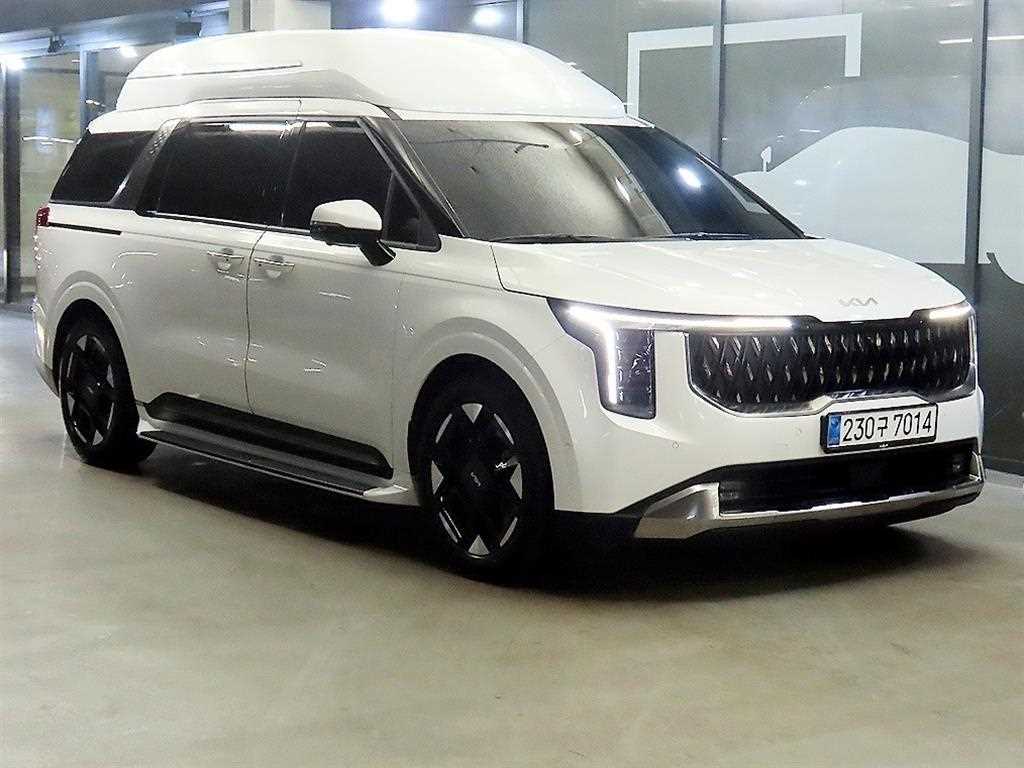 KIA Carnival 2025 Blanco - Importación desde Corea - HF Imports Iquique - Foto 1