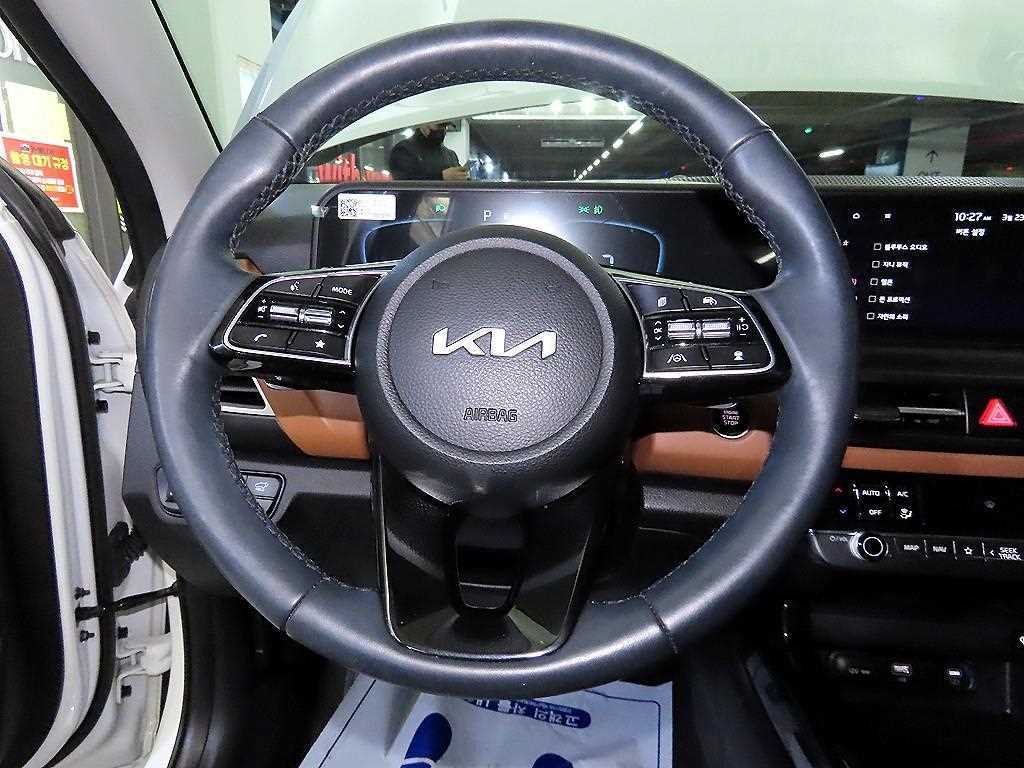 KIA Seltos - Vista 8