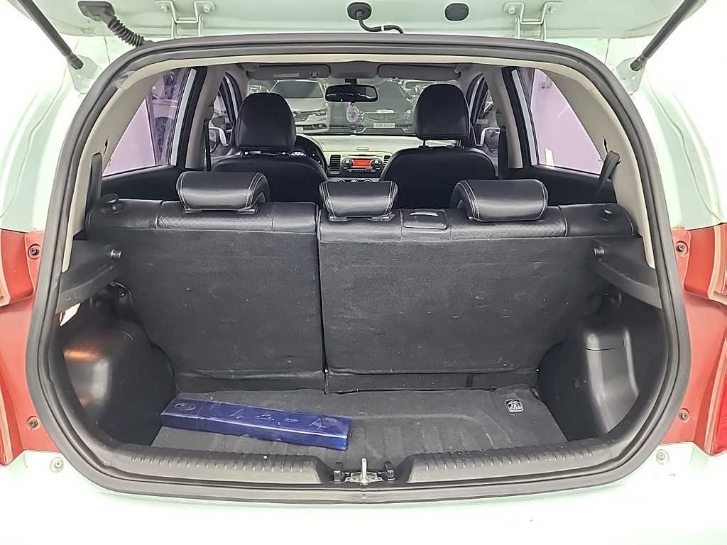 KIA Morning 2013 Verde - Importación desde Corea - HF Imports Iquique - Foto 18