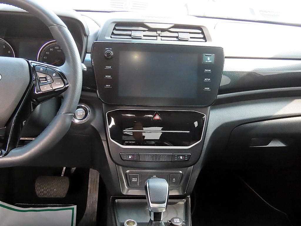 Ssangyong Tivoli - Vista 10