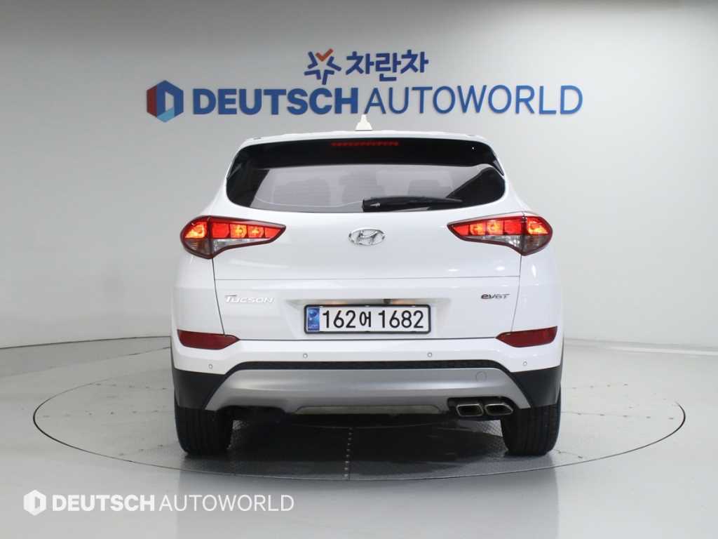 HYUNDAI Tucson - Vista 4