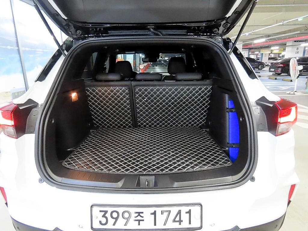 Chevrolet Trail Blazer 2021 Blanco - Importación desde Corea - HF Imports Iquique - Foto 18