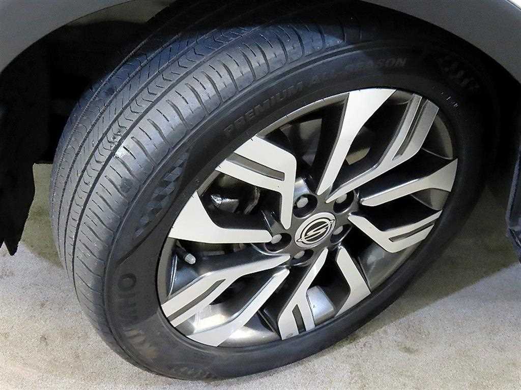 Ssangyong Tivoli 2019 Blanco - Importación desde Corea - HF Imports Iquique - Foto 20