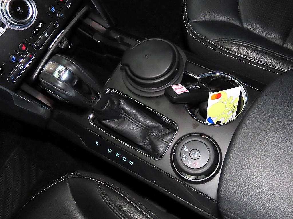 Ford Explorer - Vista 12