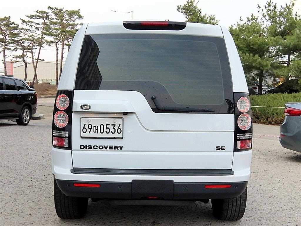 Land Rover Discovery - Vista 4