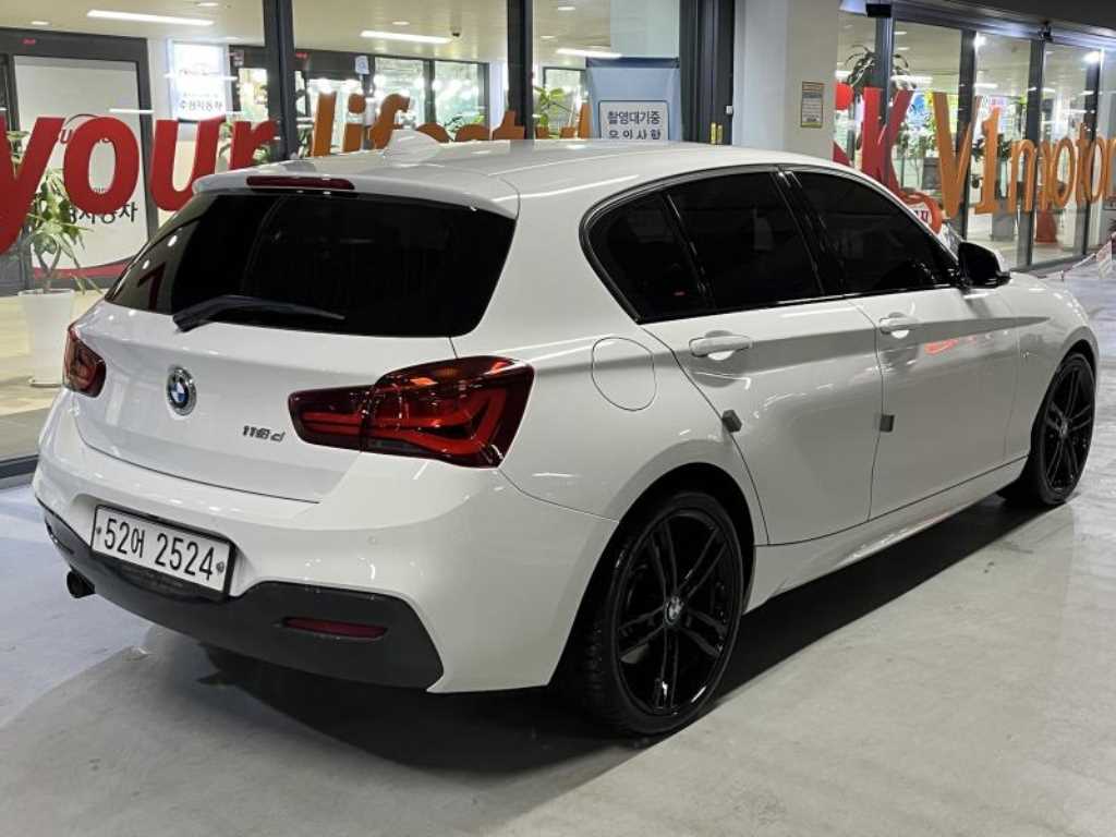 BMW 1 series - Vista 4