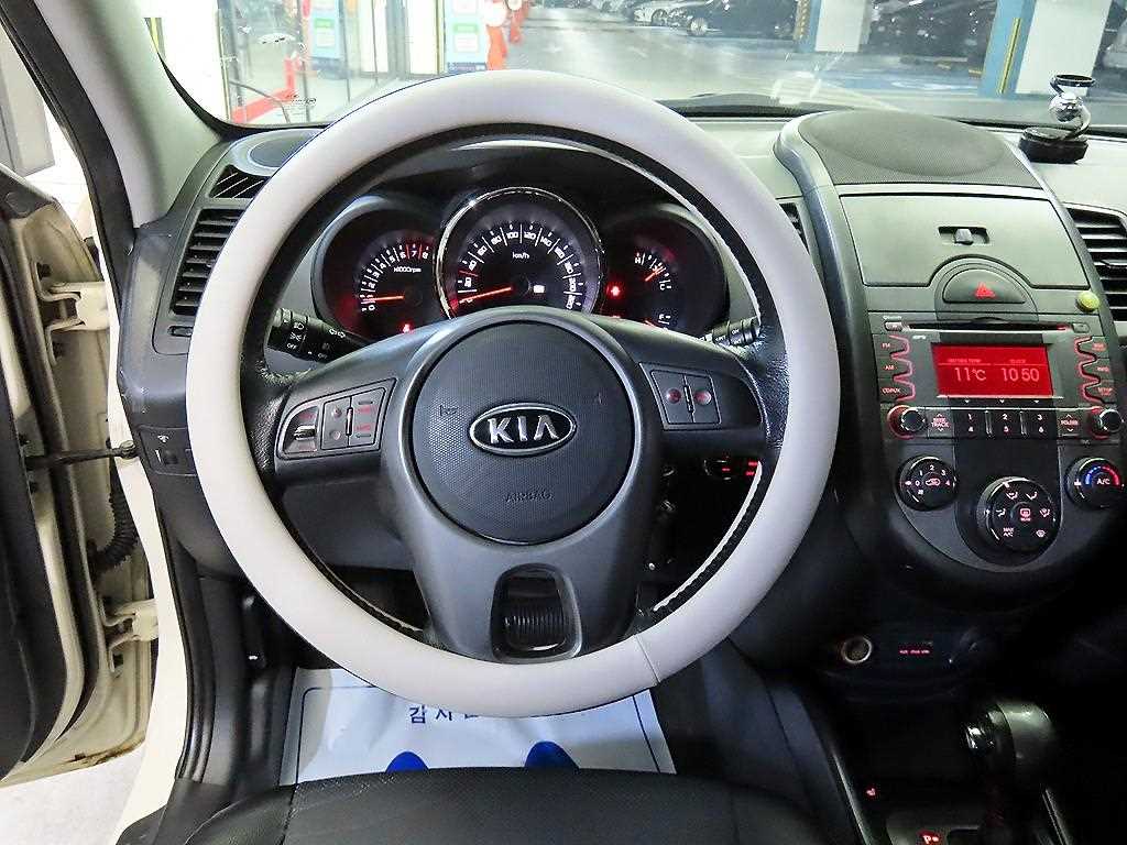 KIA Soul - Vista 8