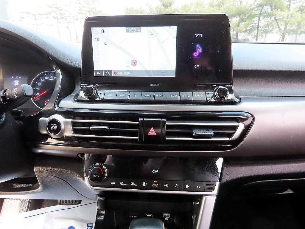 KIA Seltos 2022 - Importación desde Corea - HF Imports Iquique - Foto 13