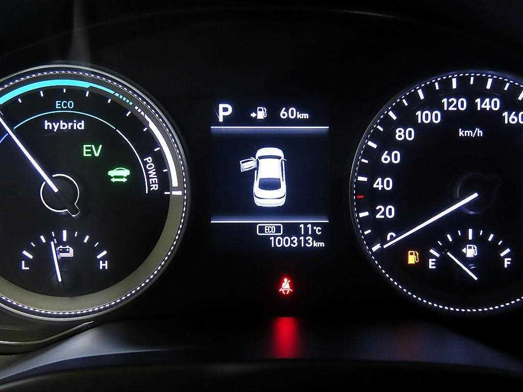 HYUNDAI Grandeur - Vista 9